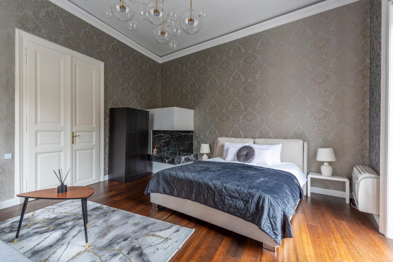 Luxury Apartment With Balcony Next To The New York Cafe Budapest Extérieur photo