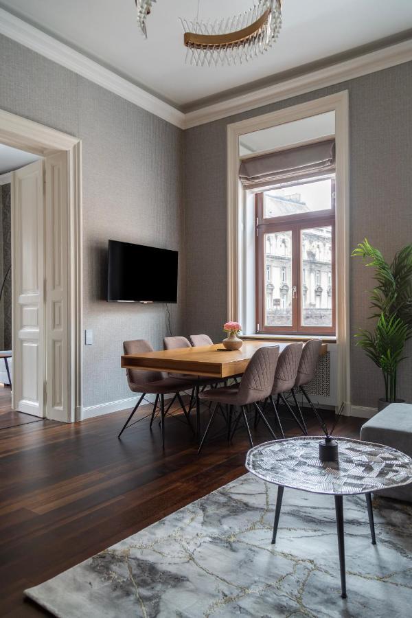 Luxury Apartment With Balcony Next To The New York Cafe Budapest Extérieur photo